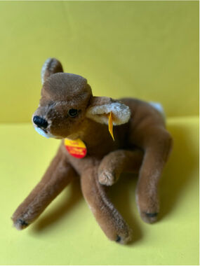 Steiff Lorli Fawn Laying Down Plush NWT 071089